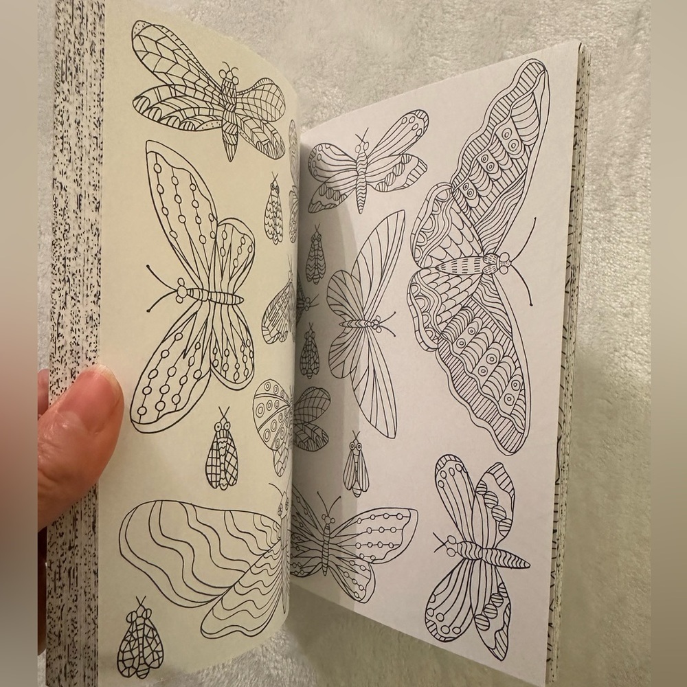 The Mindfulness Coloring book. Anti stress art therapy for busy people. NEW - Picture 7 of 7